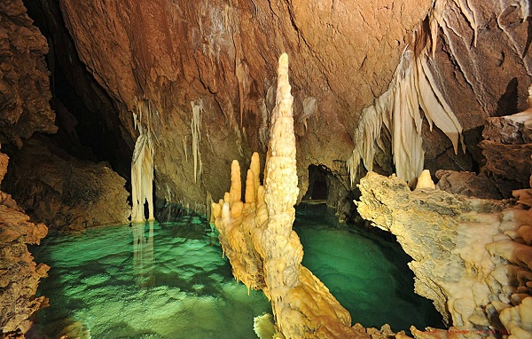 Govjestica Cave | Pećina Govještica | Romanija
