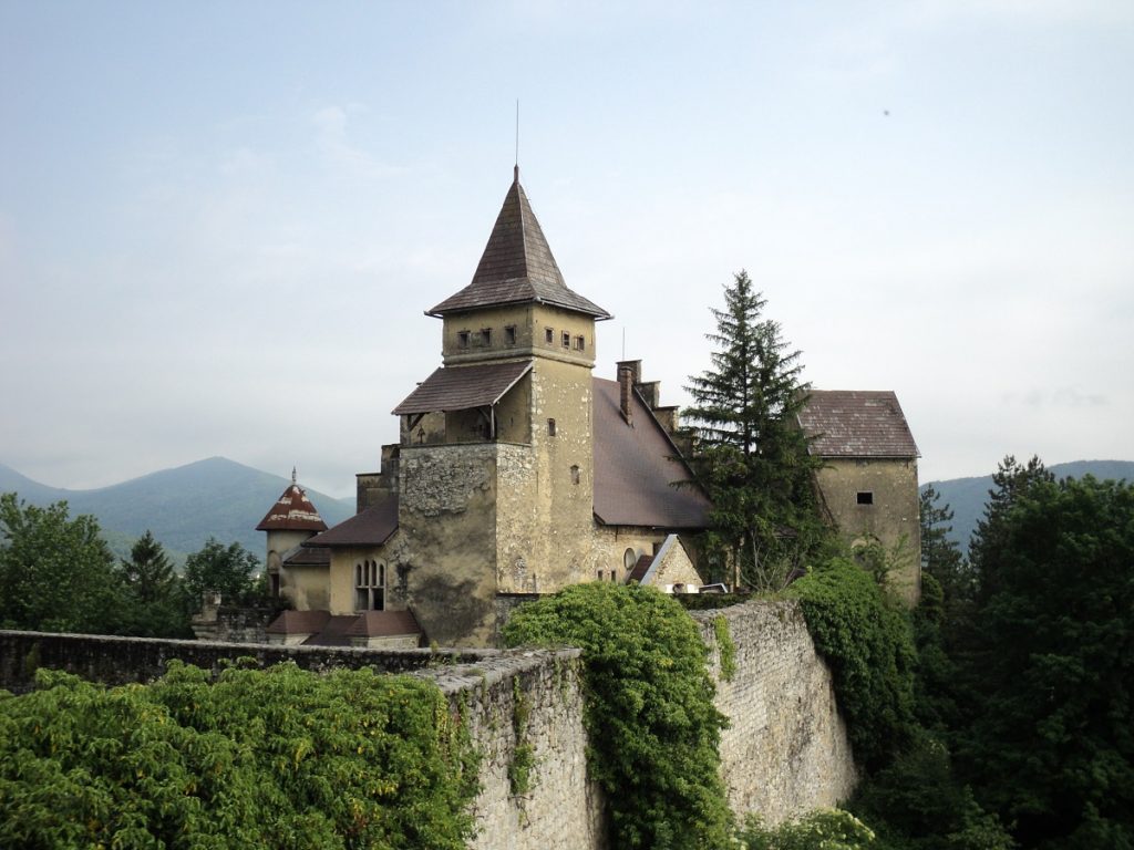 Castle Ostrožac | Tvrđava Ostrozac | Cazin near Bihać